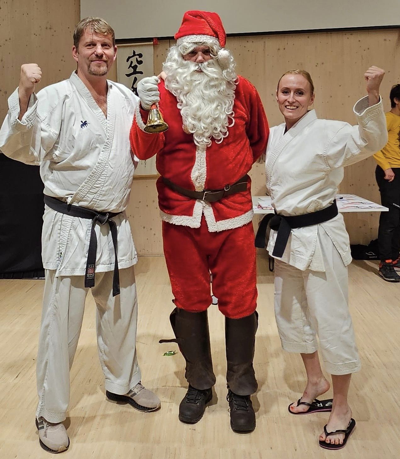 Read more about the article Karate izpiti in obisk Božička 2023